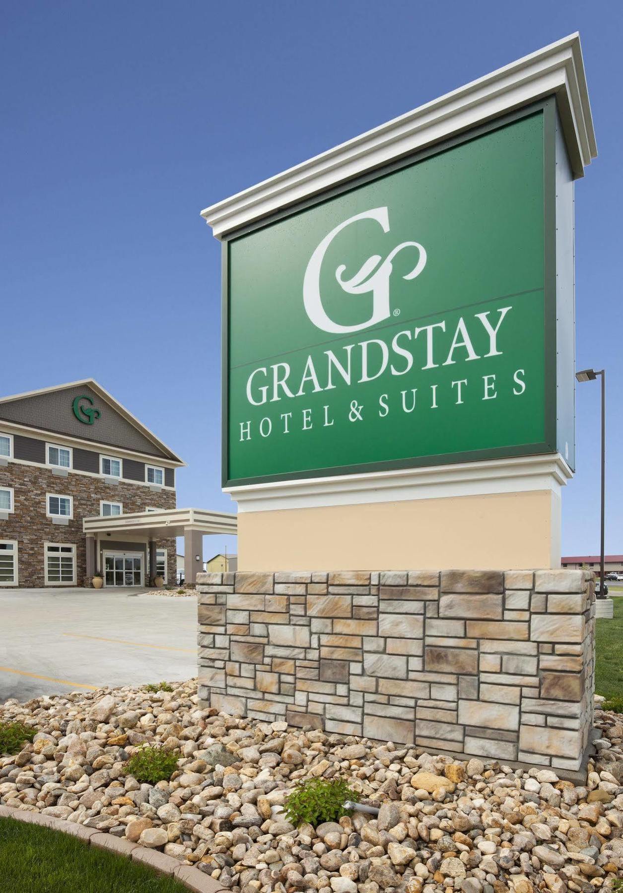 Grandstay Hotel & Suites Valley City 外观 照片